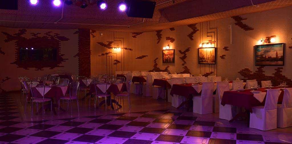 Agat Hotel Minsk Restaurang bild